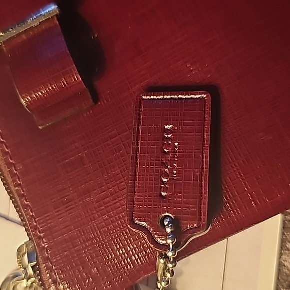 Coach burgundy wristlet - Picture 2 of 4